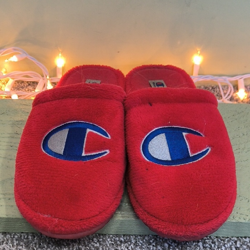 Women's Champion Bright Red Cozy Prime Logo Slippers 7
